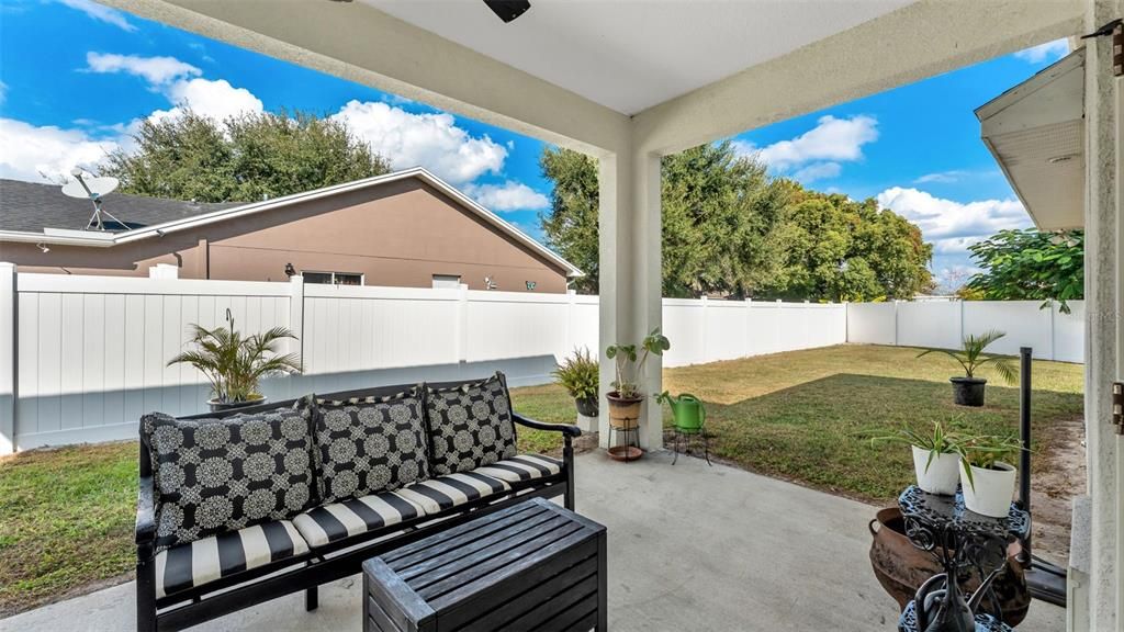 For Sale: $360,000 (4 beds, 2 baths, 1980 Square Feet)