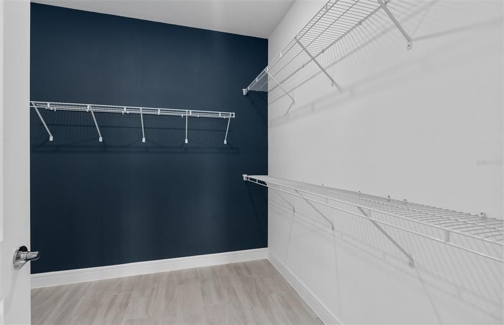 For Sale: $707,070 (2 beds, 2 baths, 1943 Square Feet)