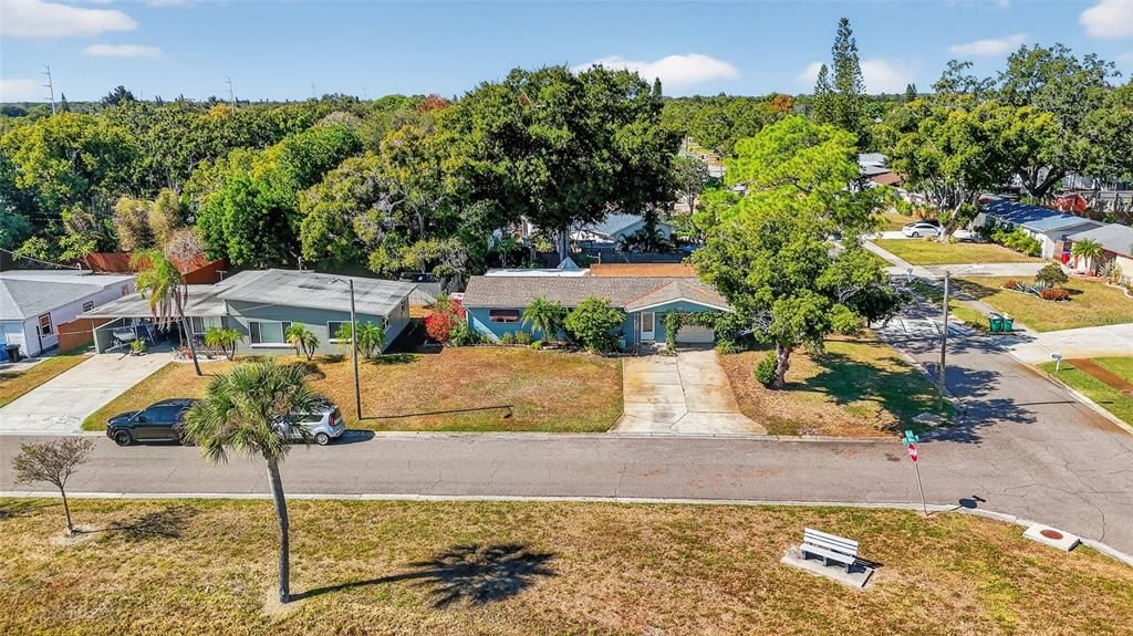 For Sale: $549,900 (3 beds, 2 baths, 1872 Square Feet)