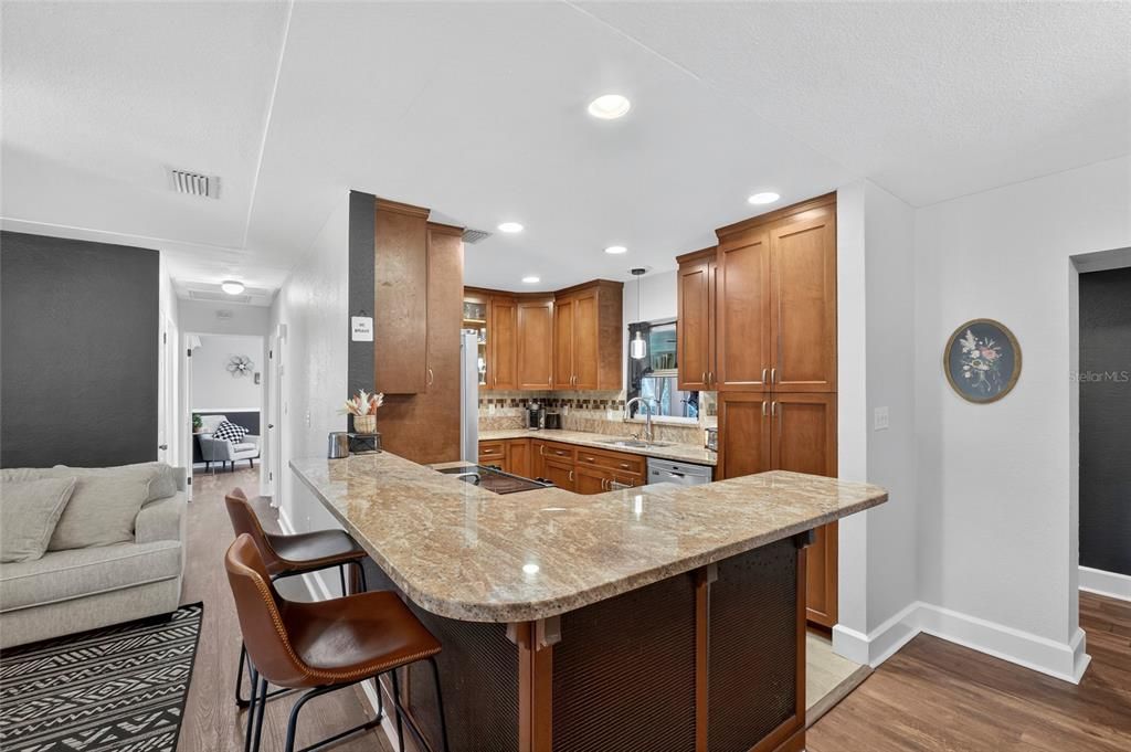 For Sale: $549,900 (3 beds, 2 baths, 1872 Square Feet)