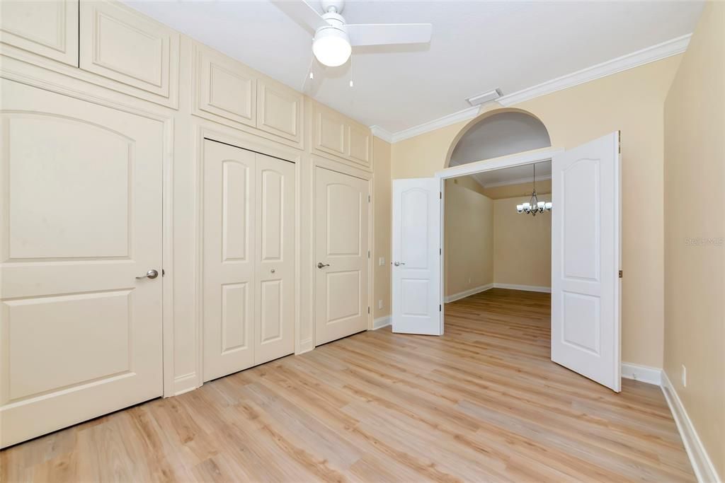 For Sale: $525,000 (3 beds, 2 baths, 1679 Square Feet)