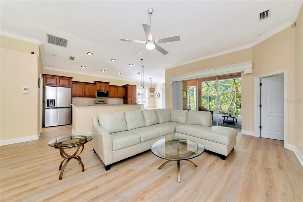 For Sale: $525,000 (3 beds, 2 baths, 1679 Square Feet)