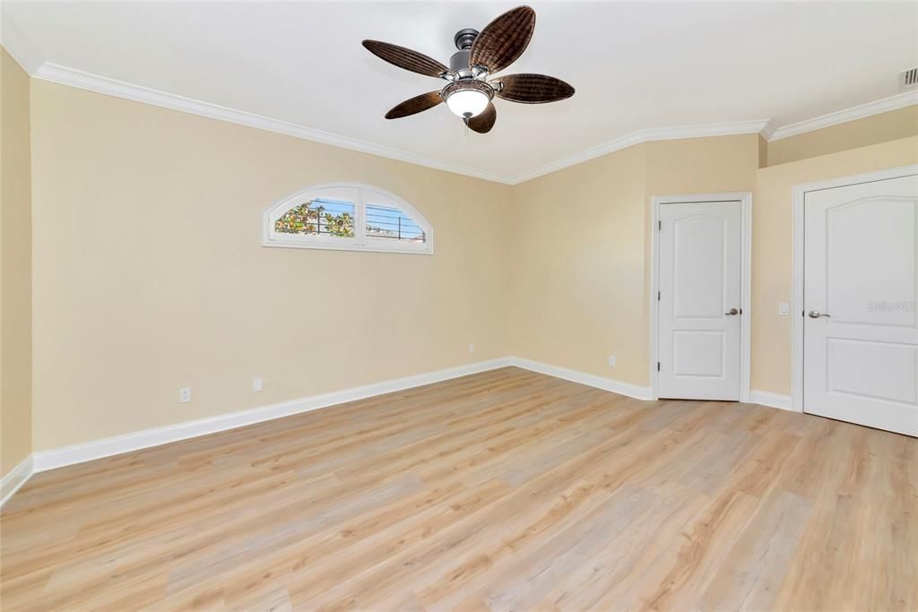 For Sale: $525,000 (3 beds, 2 baths, 1679 Square Feet)