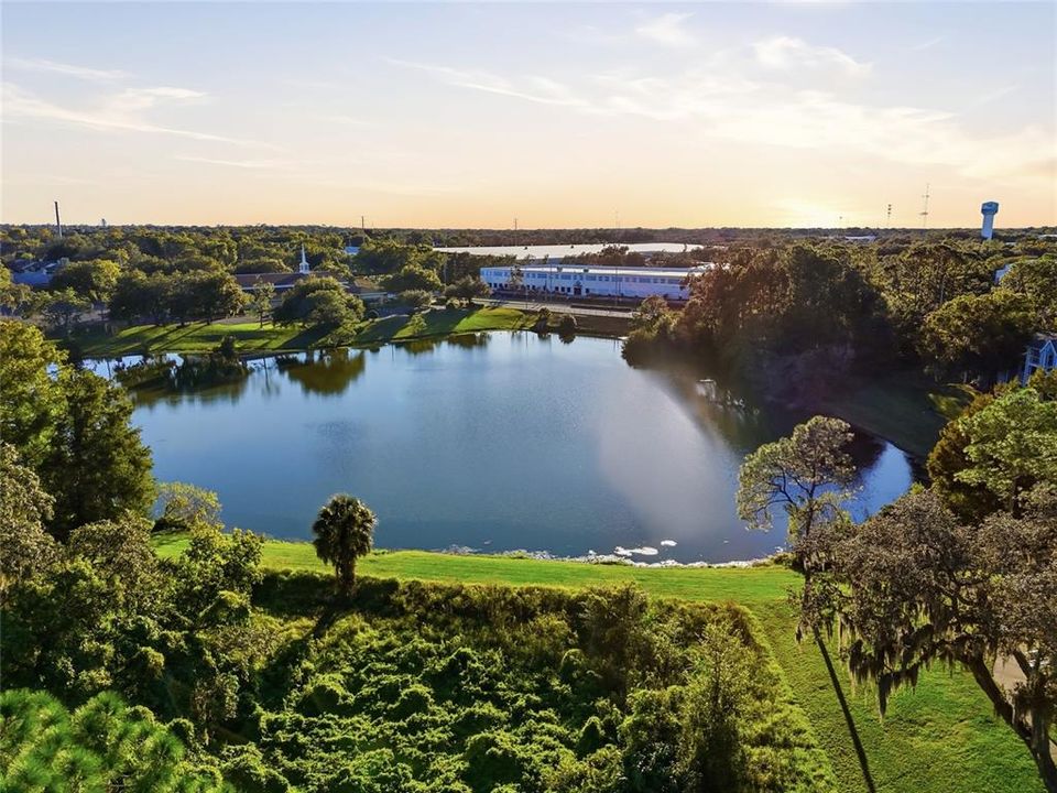 For Rent: $1,780 (2 beds, 1 baths, 819 Square Feet)