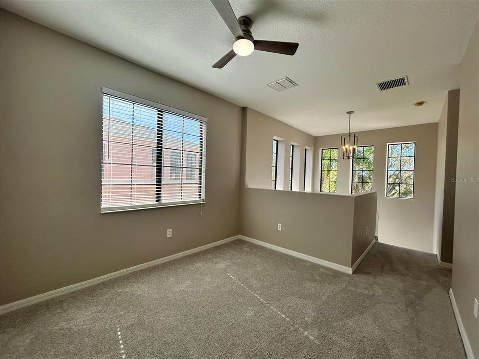 For Rent: $2,200 (3 beds, 2 baths, 1836 Square Feet)