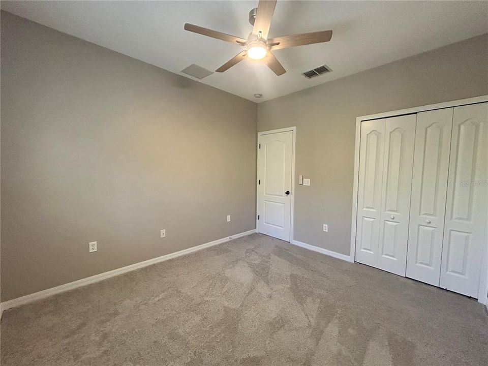 For Rent: $2,200 (3 beds, 2 baths, 1836 Square Feet)