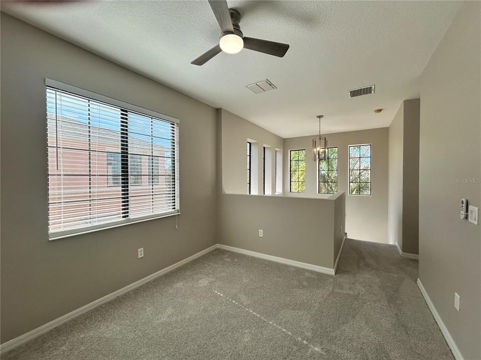 For Rent: $2,200 (3 beds, 2 baths, 1836 Square Feet)