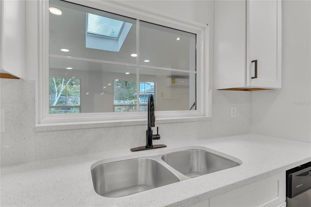 For Sale: $470,000 (4 beds, 2 baths, 2406 Square Feet)