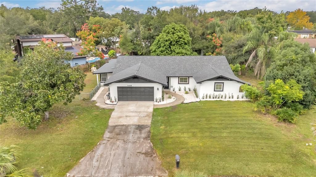 For Sale: $470,000 (4 beds, 2 baths, 2406 Square Feet)