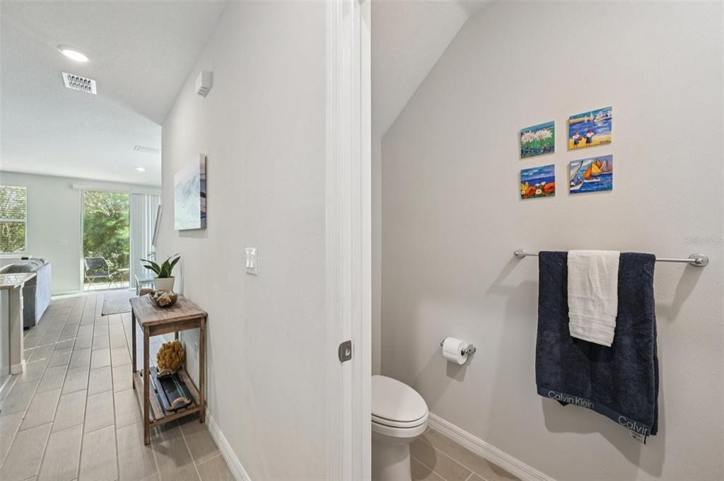 For Sale: $325,000 (3 beds, 2 baths, 1539 Square Feet)