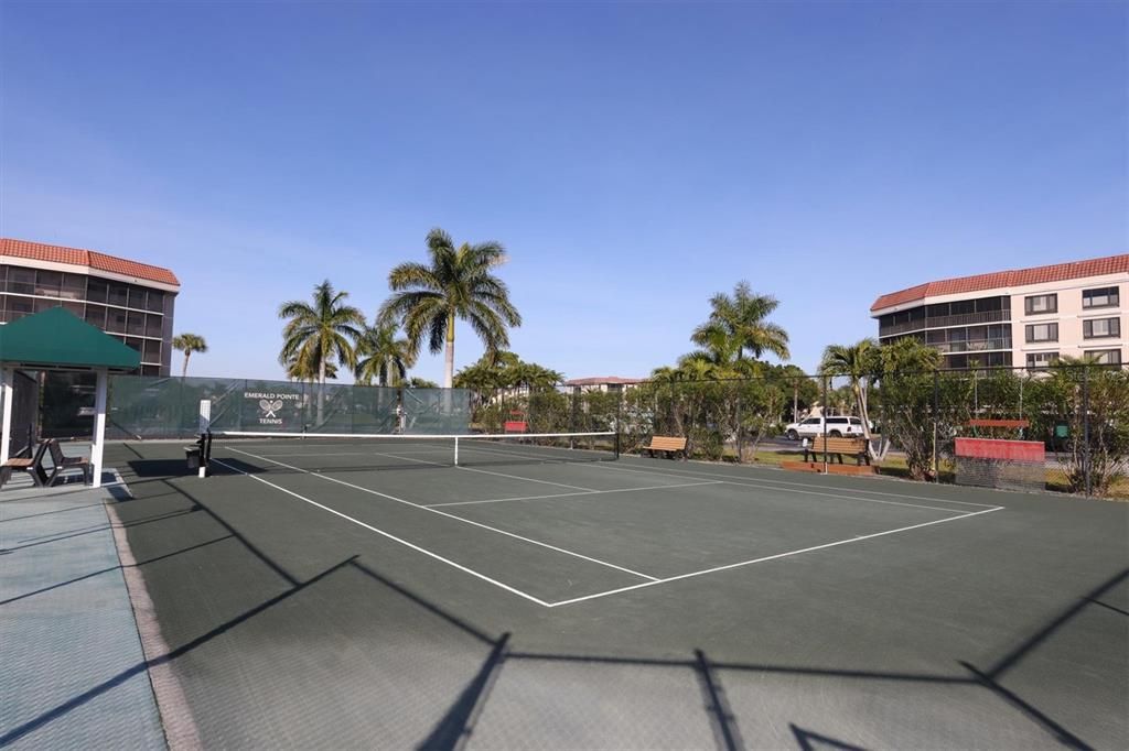 For Sale: $200,000 (2 beds, 2 baths, 1147 Square Feet)