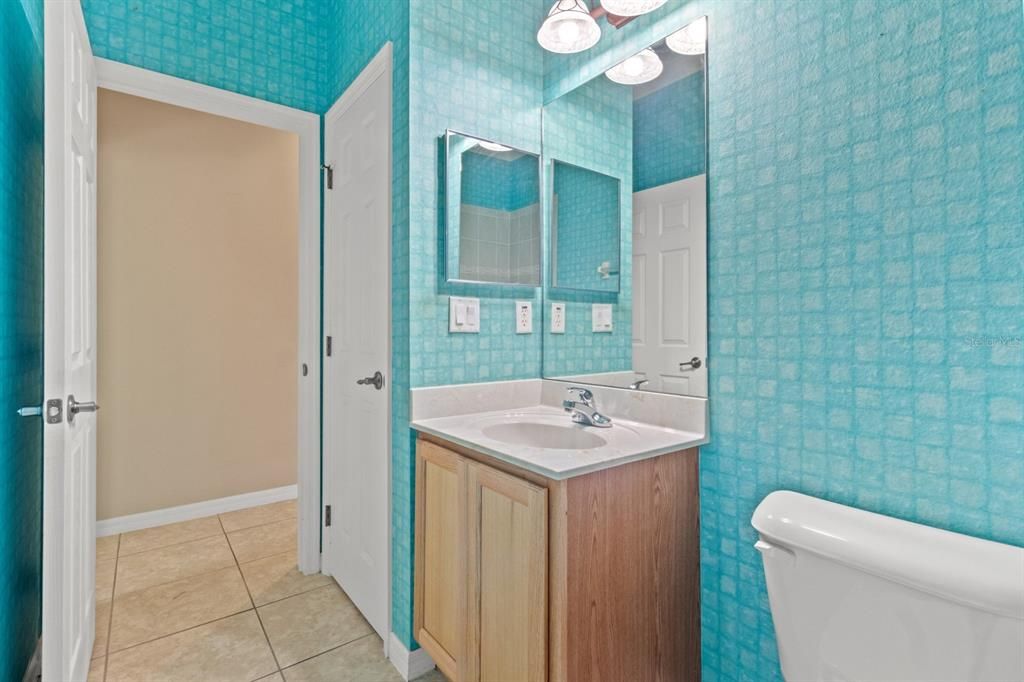 En Venta: $359,000 (3 camas, 2 baños, 2161 Pies cuadrados)