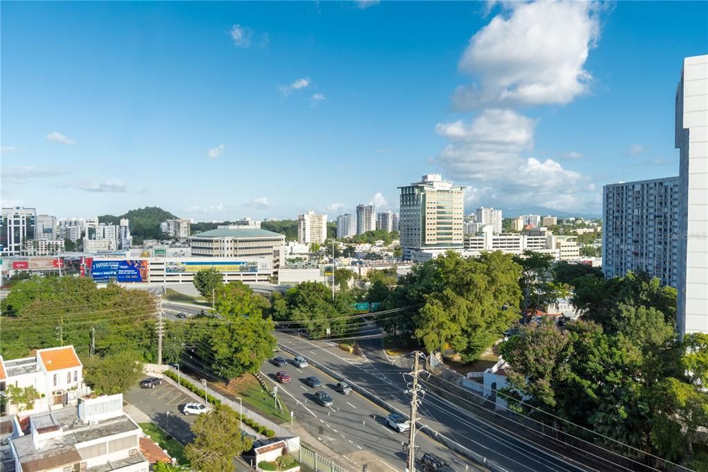 В аренду: $2,100 (2 спален, 2 ванн, 960 Квадратных фут)