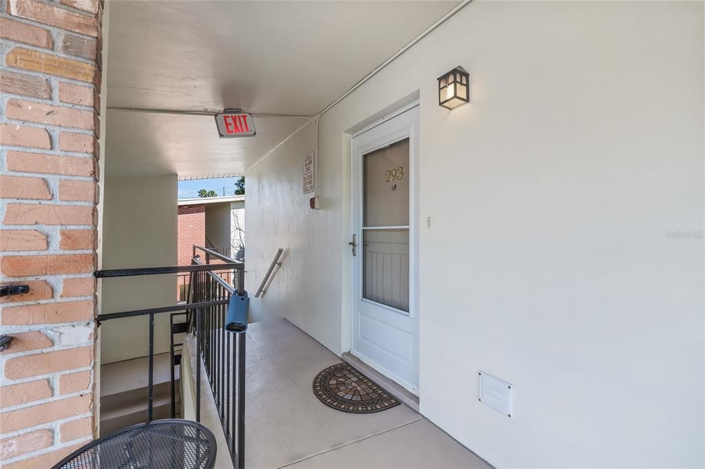 待售: $210,000 (2 贝兹, 1 浴室, 1000 平方英尺)