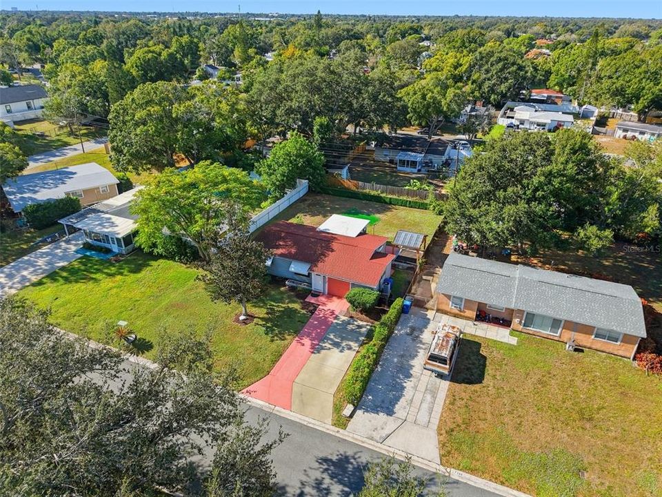 Под контрактом: $299,000 (2 спален, 1 ванн, 1061 Квадратных фут)