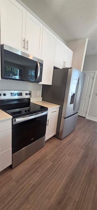 出租: $2,345 (3 贝兹, 2 浴室, 1898 平方英尺)