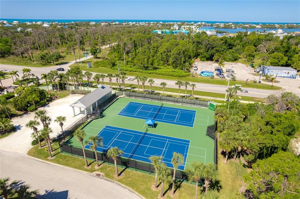 На продажу: $570,000 (4 спален, 3 ванн, 2856 Квадратных фут)