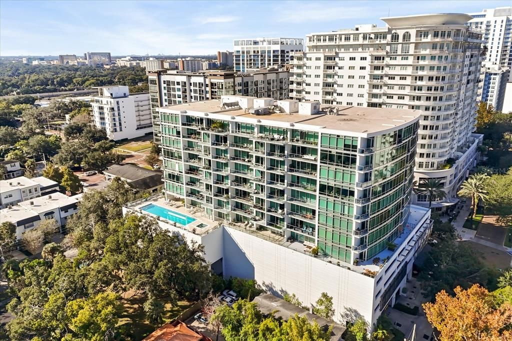 For Sale: $284,990 (2 beds, 2 baths, 1198 Square Feet)