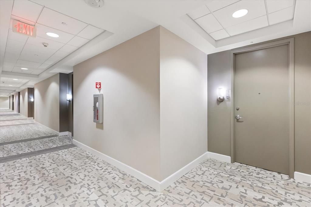 For Sale: $284,990 (2 beds, 2 baths, 1198 Square Feet)