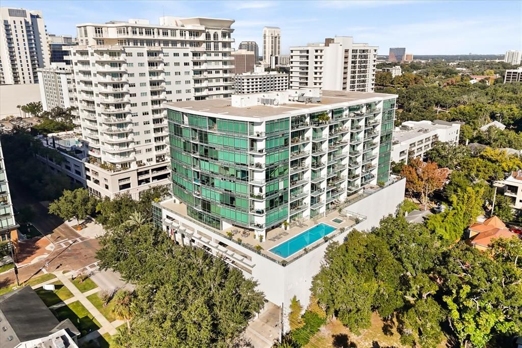 For Sale: $284,990 (2 beds, 2 baths, 1198 Square Feet)