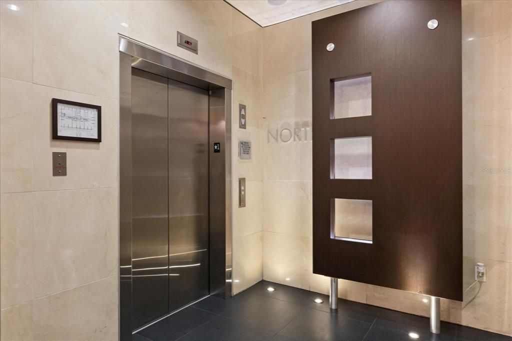 For Sale: $284,990 (2 beds, 2 baths, 1198 Square Feet)