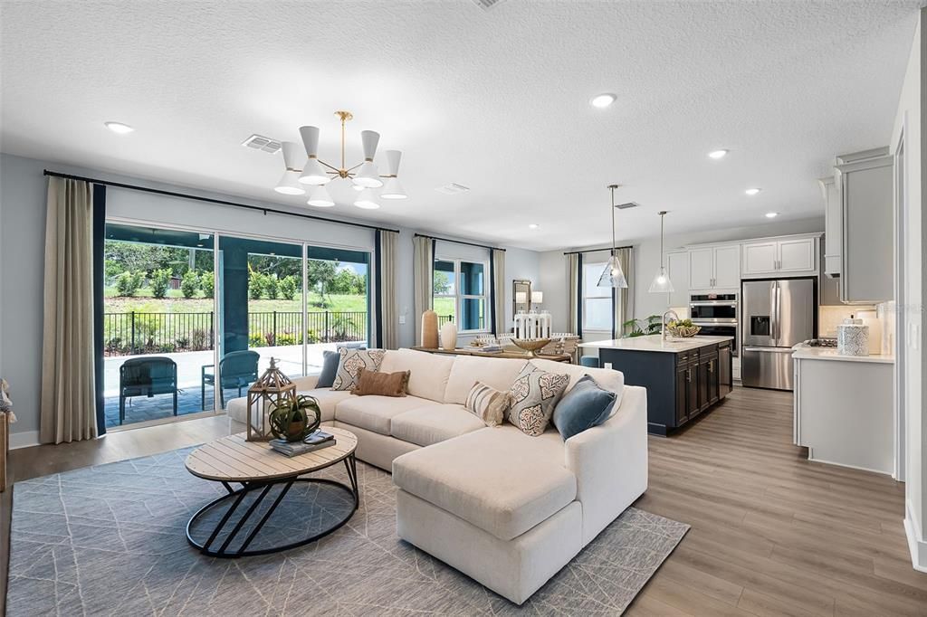 En Venta: $629,999 (4 camas, 2 baños, 3047 Pies cuadrados)