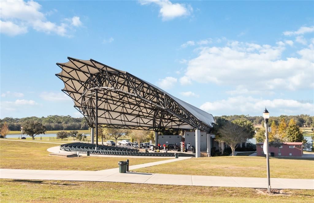 En Venta: $629,999 (4 camas, 2 baños, 3047 Pies cuadrados)