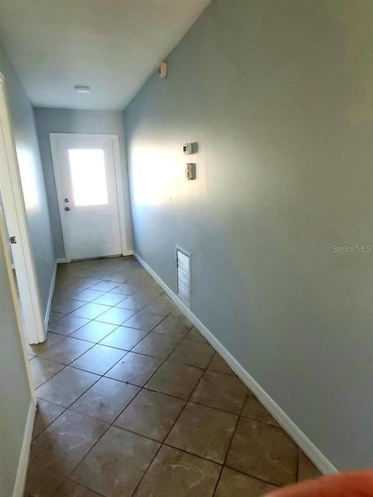 En Renta: $2,535 (3 camas, 3 baños, 1668 Pies cuadrados)