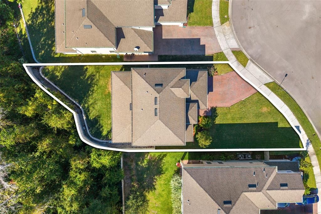 合同活跃: $570,000 (4 贝兹, 3 浴室, 2438 平方英尺)