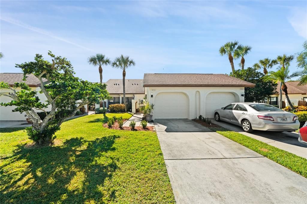 待售: $339,900 (2 贝兹, 2 浴室, 1129 平方英尺)