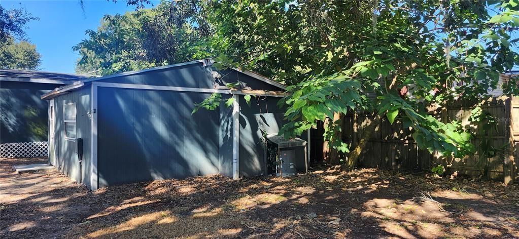 待售: $160,000 (6 贝兹, 3 浴室, 1782 平方英尺)