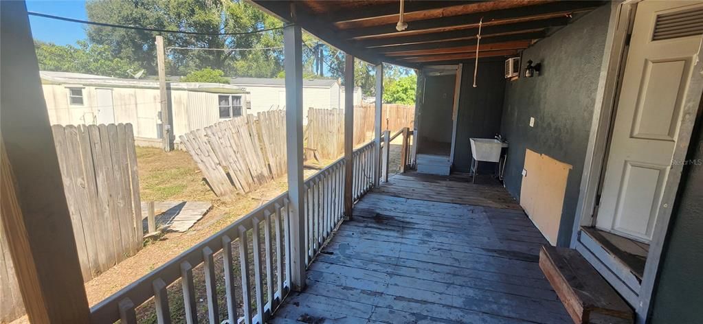 待售: $160,000 (6 贝兹, 3 浴室, 1782 平方英尺)