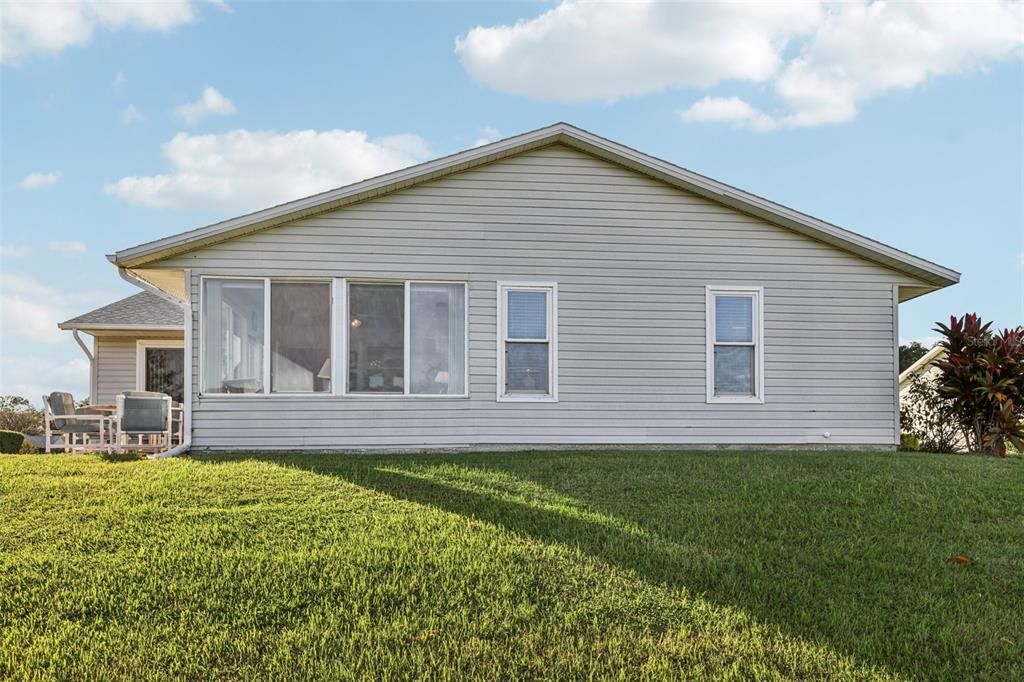 For Sale: $257,000 (2 beds, 2 baths, 1514 Square Feet)