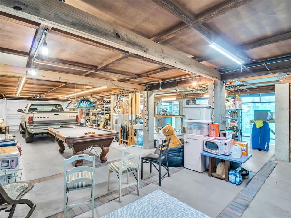 For Sale: $899,000 (4 beds, 3 baths, 1612 Square Feet)