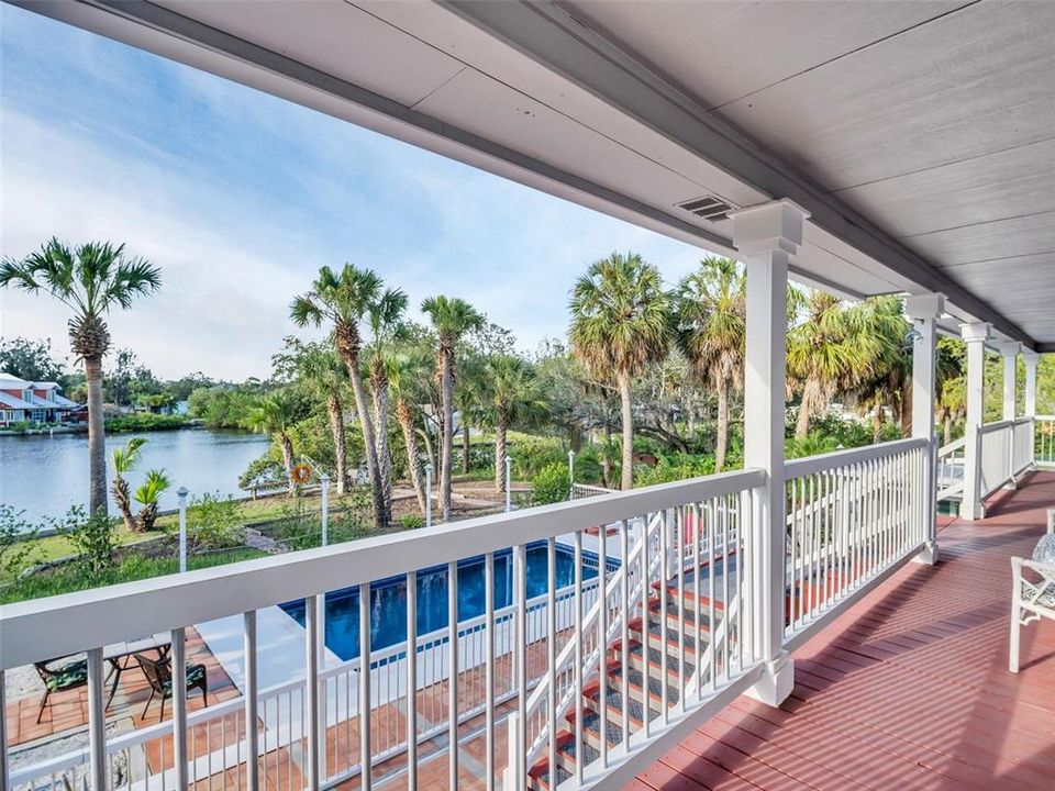 For Sale: $899,000 (4 beds, 3 baths, 1612 Square Feet)