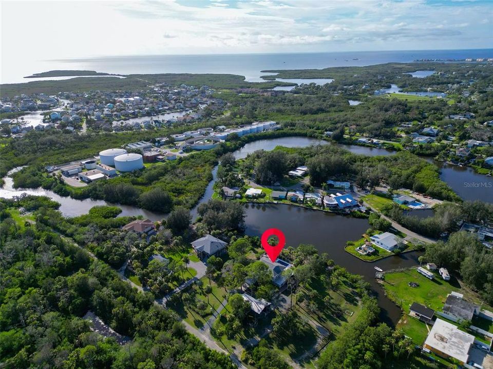 For Sale: $899,000 (4 beds, 3 baths, 1612 Square Feet)