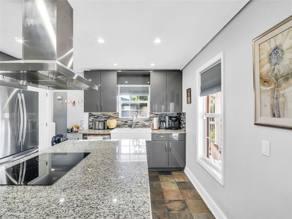 For Sale: $899,000 (4 beds, 3 baths, 1612 Square Feet)