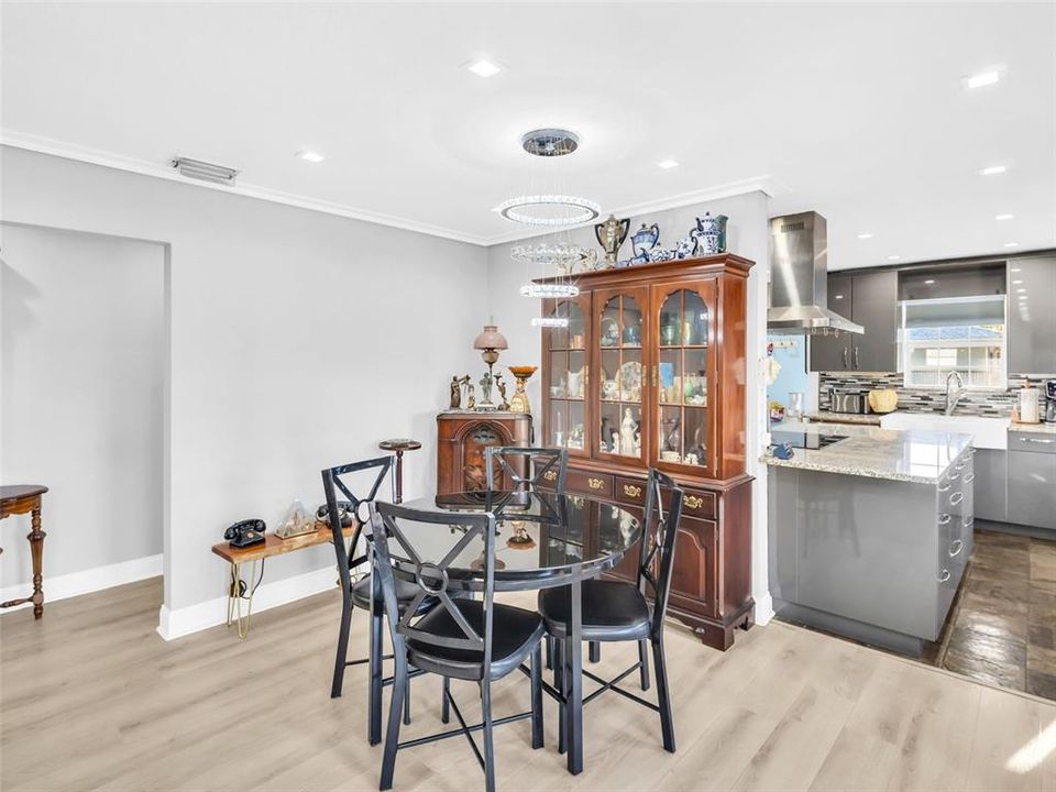 For Sale: $899,000 (4 beds, 3 baths, 1612 Square Feet)