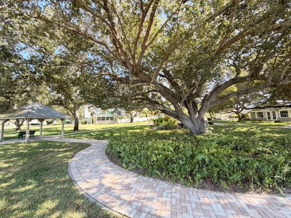 En Venta: $139,400 (2 camas, 2 baños, 1227 Pies cuadrados)