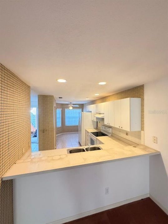 En Venta: $139,400 (2 camas, 2 baños, 1227 Pies cuadrados)