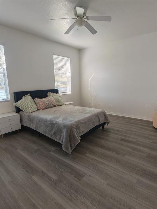 待售: $335,000 (3 贝兹, 2 浴室, 1521 平方英尺)