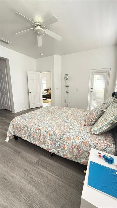 待售: $335,000 (3 贝兹, 2 浴室, 1521 平方英尺)