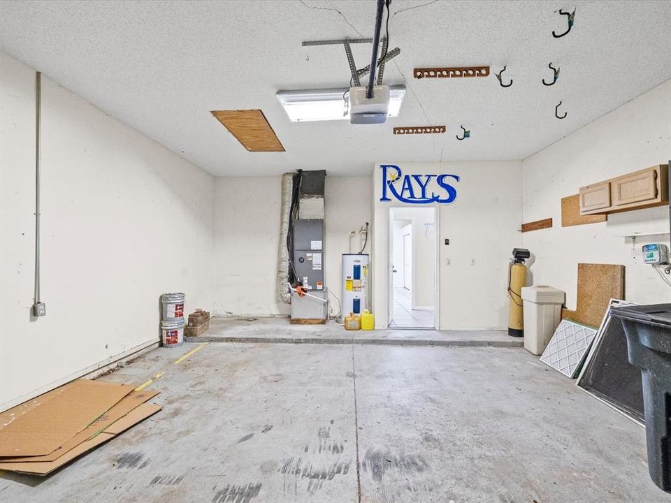 待售: $515,000 (4 贝兹, 2 浴室, 2100 平方英尺)