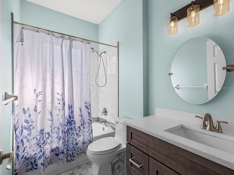 待售: $515,000 (4 贝兹, 2 浴室, 2100 平方英尺)