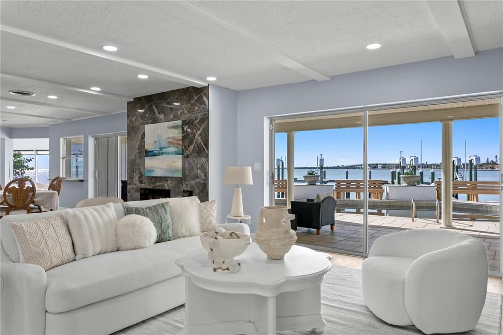 待售: $3,700,000 (4 贝兹, 3 浴室, 3670 平方英尺)