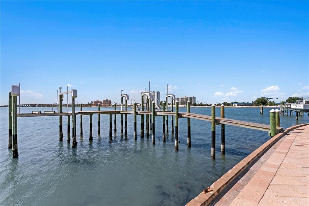 待售: $3,700,000 (4 贝兹, 3 浴室, 3670 平方英尺)