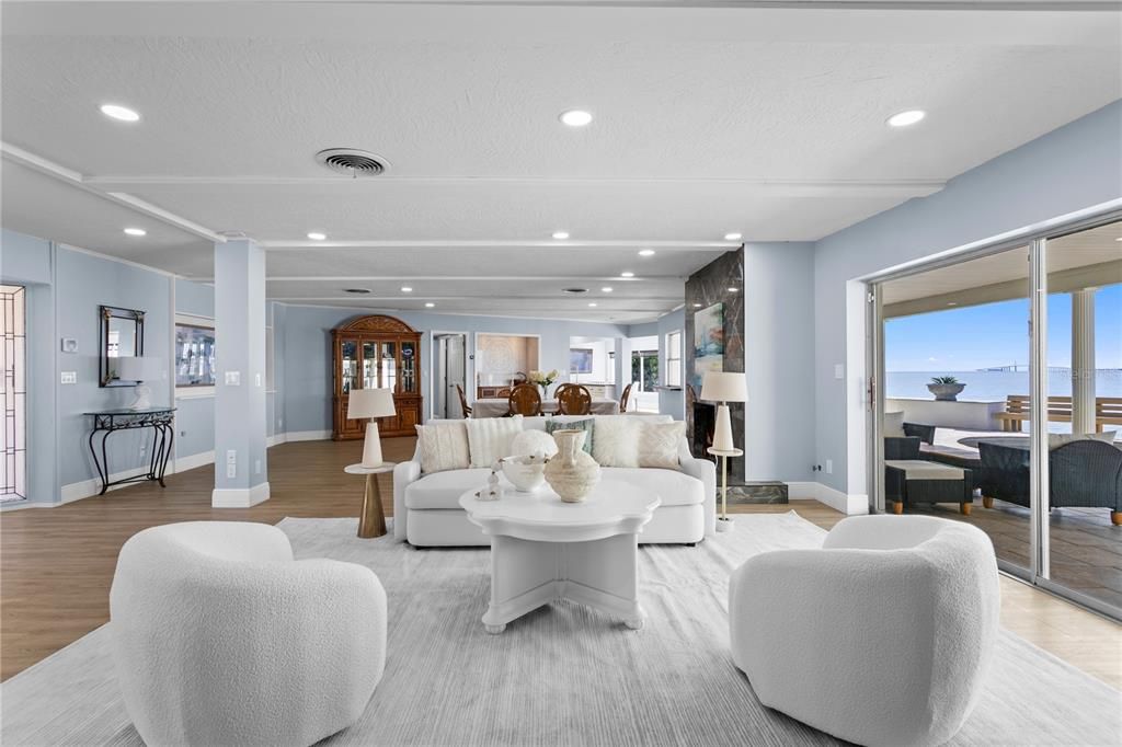 待售: $3,700,000 (4 贝兹, 3 浴室, 3670 平方英尺)