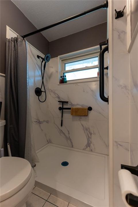 待售: $375,000 (3 贝兹, 2 浴室, 2942 平方英尺)