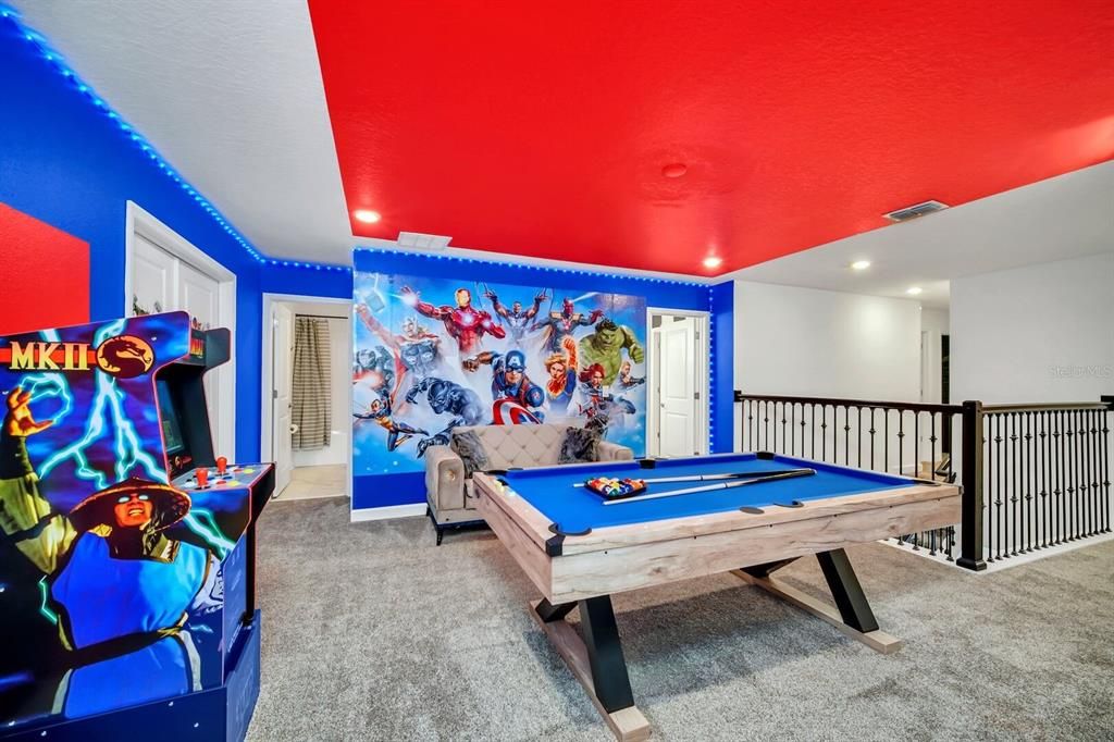 For Sale: $895,000 (9 beds, 5 baths, 4289 Square Feet)