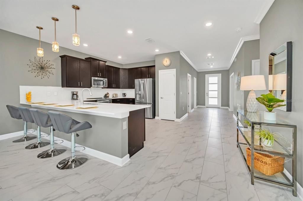 For Sale: $895,000 (9 beds, 5 baths, 4289 Square Feet)